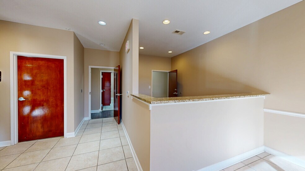 375 Dover Rd, Clarksville, TN à vendre - Numérisation 3D Matterport – Image 2 sur 20