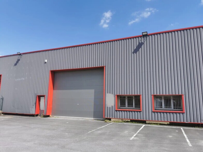 Industriel/Logistique dans Reims à louer - Photo de l’immeuble – Image 3 sur 10