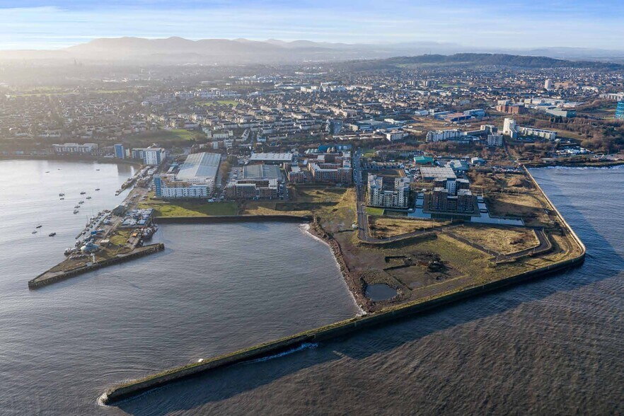 3 Merlin Crescent, Edinburgh à vendre - Photo de l’immeuble – Image 1 sur 6