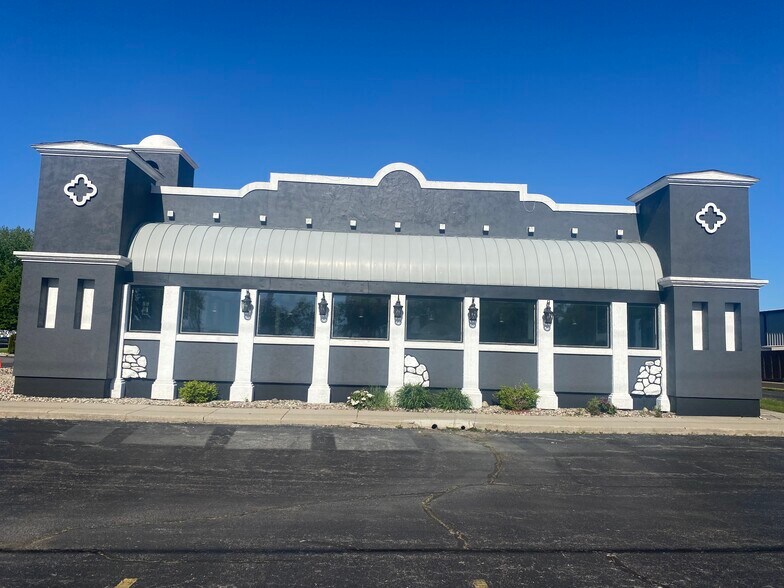 7840 Wicker Ave, Saint John, IN à louer - Photo de l’immeuble – Image 2 sur 5