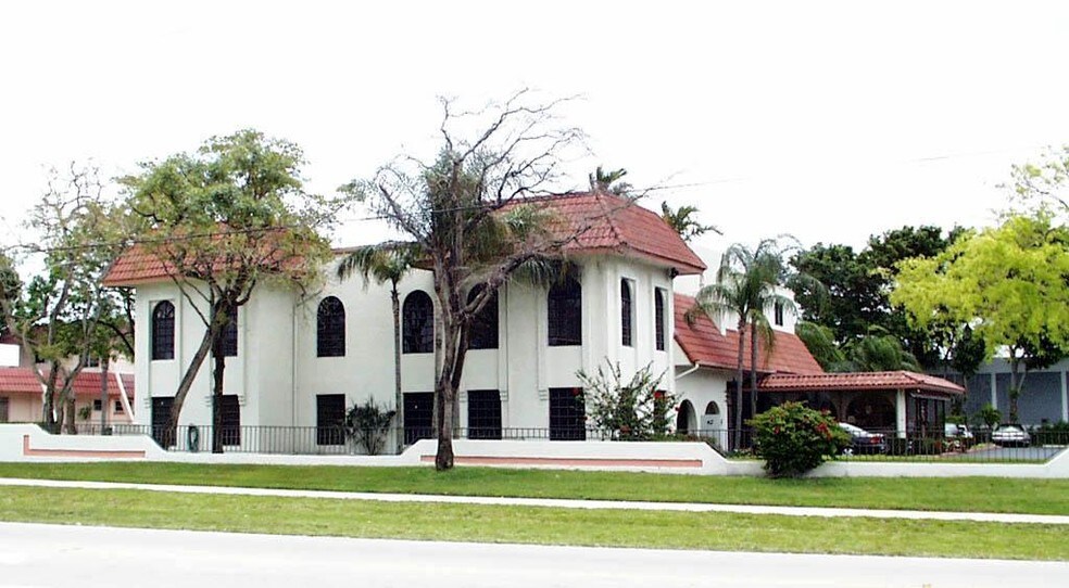 190 NW Spanish River Blvd, Boca Raton, FL à louer - Photo de l’immeuble – Image 1 sur 6