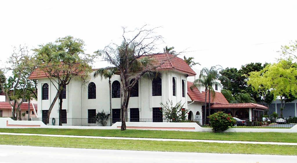 190 NW Spanish River Blvd, Boca Raton, FL à louer Photo de l’immeuble– Image 1 sur 7