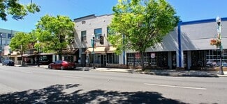 Plus de détails pour 117-121 N Central, Medford, OR - Local commercial à vendre
