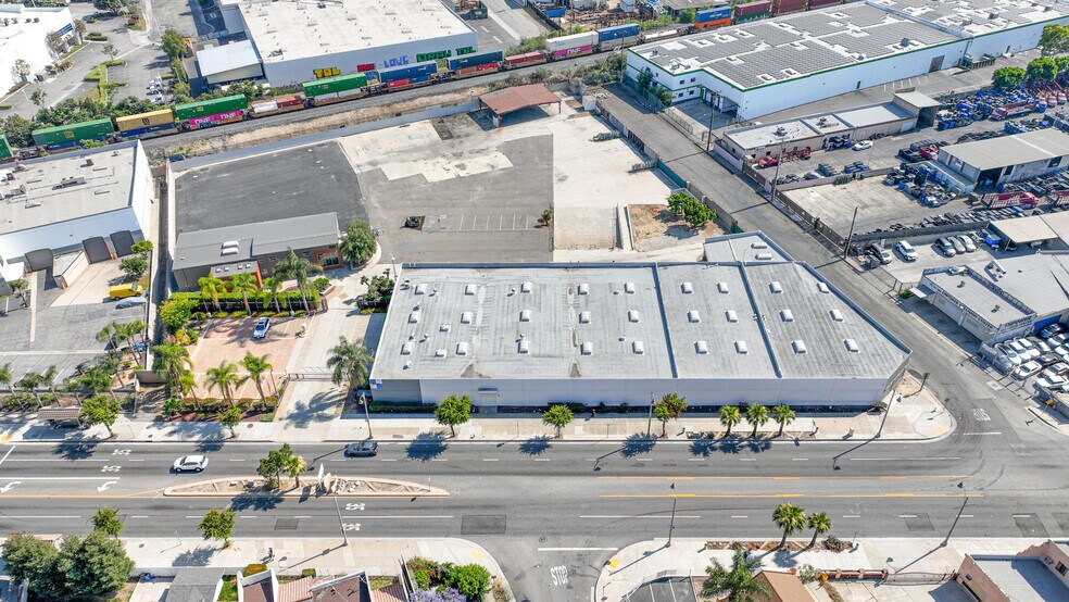 8226 Whittier Blvd, Pico Rivera, CA à vendre - Aérien – Image 2 sur 18