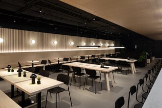 22 E 5th Ave, Vancouver, BC à louer Photo intérieure– Image 1 sur 3