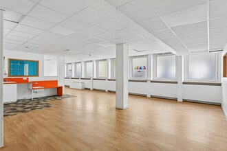 Bureau dans Levallois-Perret à louer Photo intérieure– Image 2 sur 12