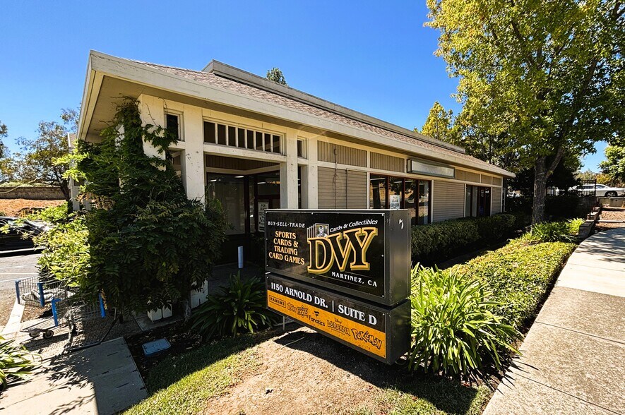 1150-1160 Arnold Dr, Martinez, CA à louer - Photo de l’immeuble – Image 2 sur 18