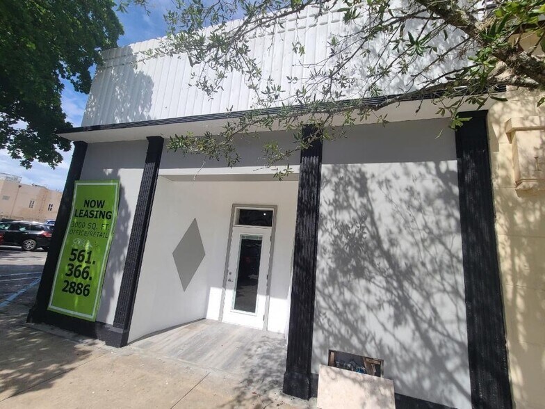 321 Datura St, West Palm Beach, FL à louer - Photo de l’immeuble – Image 2 sur 13