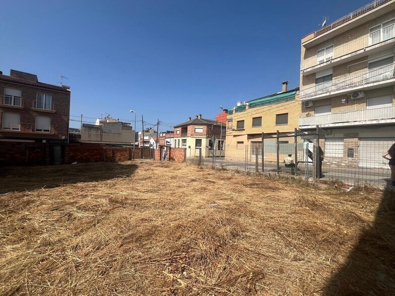 Terrain dans Vilanova del Camí, Barcelona à vendre - Photo de l’immeuble – Image 2 sur 7