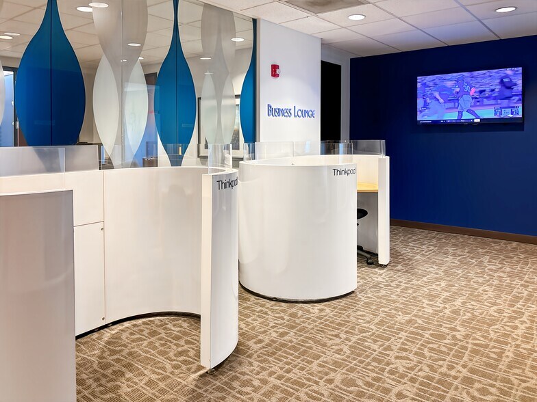 630 Freedom Business Center Dr, King Of Prussia, PA à louer - Photo intérieure – Image 3 sur 10