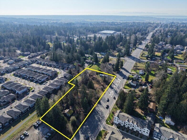 10030 20th St SE, Lake Stevens, WA à louer - Photo principale – Image 1 sur 2