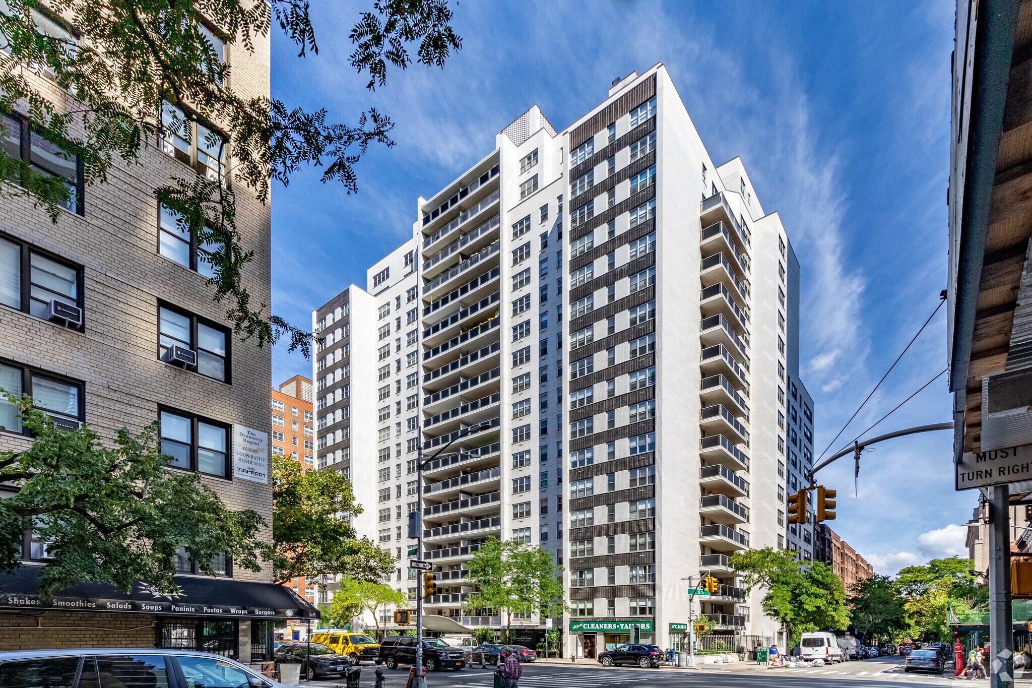 205 3rd Ave, New York, NY à louer Photo principale– Image 1 sur 13