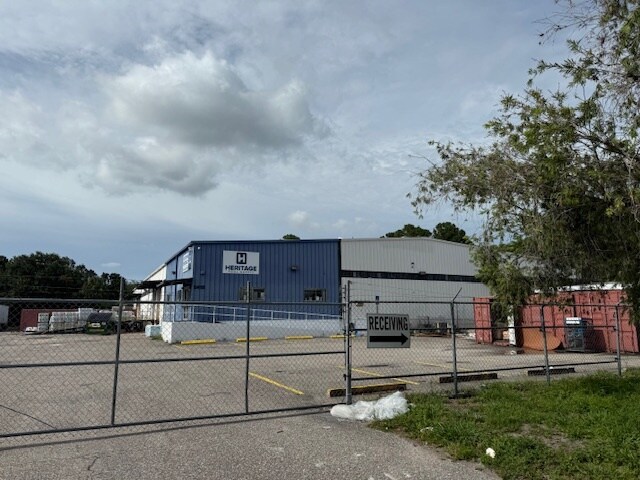 2415 Whitfield Industrial Way, Sarasota, FL à vendre Photo principale– Image 1 sur 20
