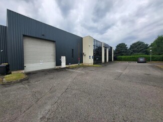 Plus de détails pour Local d'activités à louer