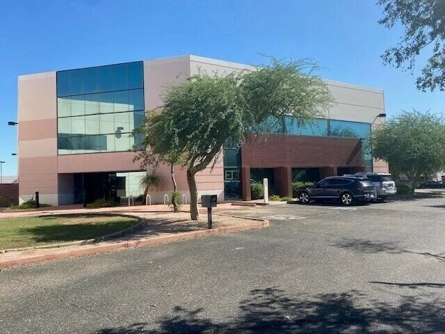 1410 W Auto Dr, Tempe, AZ à vendre - Photo de l’immeuble – Image 2 sur 4