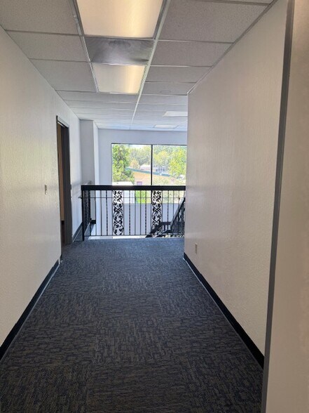 851 Del Mar Ave, San Jose, CA à louer - Photo de l’immeuble – Image 2 sur 9