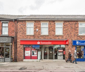 Plus de détails pour 45 Hough Ln, Leyland - Local commercial à louer
