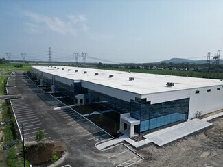 Plus de détails pour 960-1000 Rue Parent, St-Bruno-de-Montarville, QC - Industriel/Logistique à louer