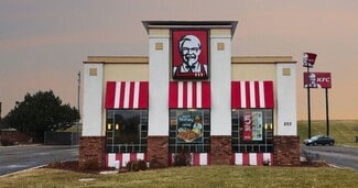 Plus de détails pour 203 Industrial Dr E, Beaver Dam, WI - Local commercial à louer