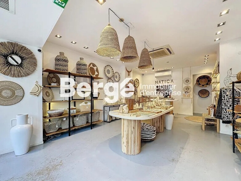 Local commercial dans Antibes à louer - Photo intérieure – Image 2 sur 8