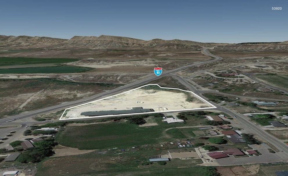 2396 W Hwy 40, Vernal, UT à louer Photo de l’immeuble– Image 1 sur 3
