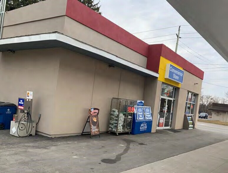 789 Murray St, Wallaceburg, ON à vendre - Photo de l’immeuble – Image 2 sur 12