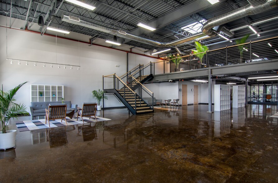 371-528 Maier Pl, Columbus, OH à louer - Hall d’entrée – Image 3 sur 14