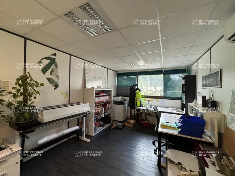 Local d’activités dans Mérignac à louer - Photo intérieure – Image 3 sur 19