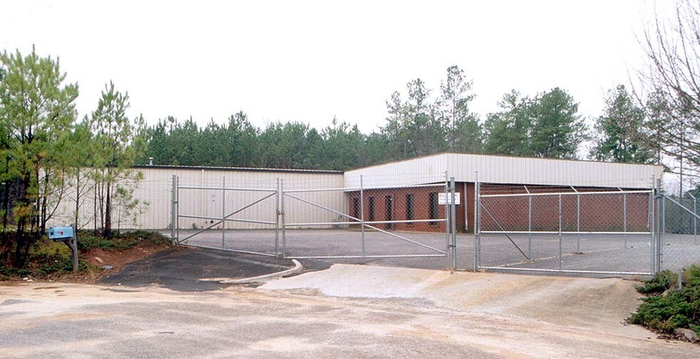 1511 Commercial Ct, Jonesboro, GA à vendre - Photo de l’immeuble – Image 3 sur 7