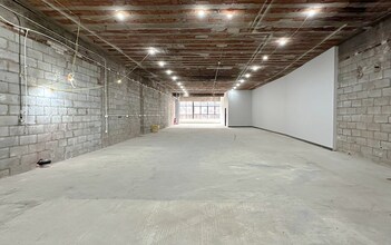 23 Central Way, Altrincham à louer Photo intérieure– Image 1 sur 2