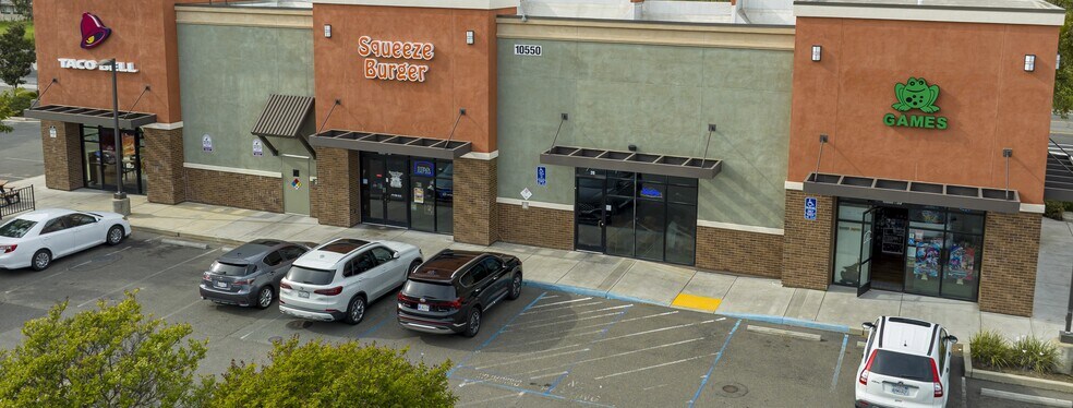 10550 Twin Cities Rd, Galt, CA à louer - Photo de l’immeuble – Image 3 sur 5