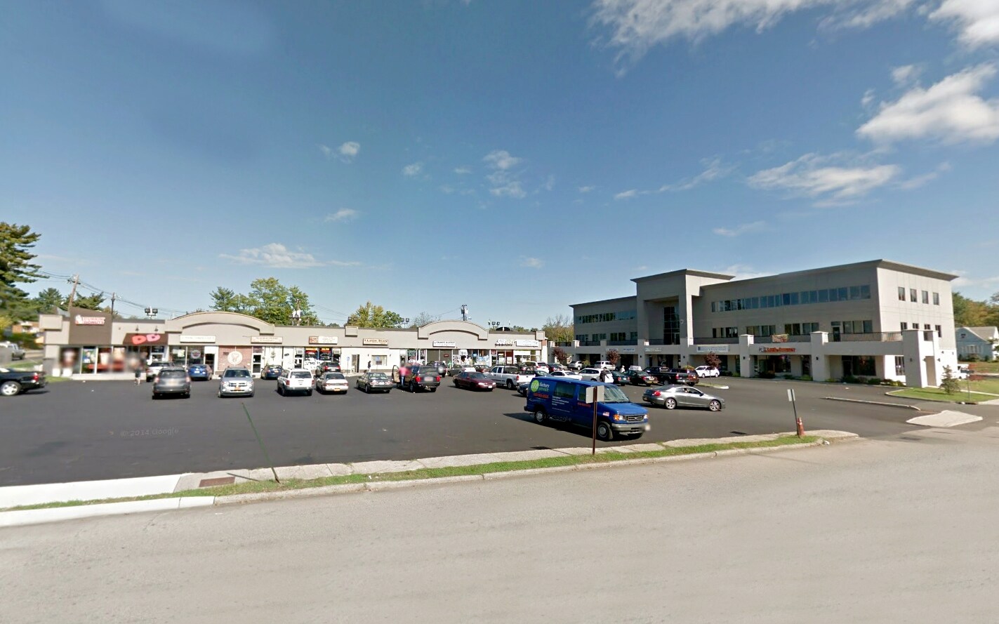 288 N Main St, Spring Valley, NY à louer Photo de l’immeuble– Image 1 sur 3