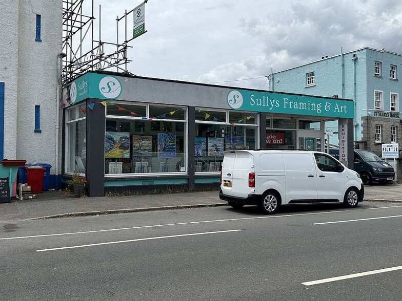 Commercial Rd, Penryn à vendre - Photo de l’immeuble – Image 3 sur 5