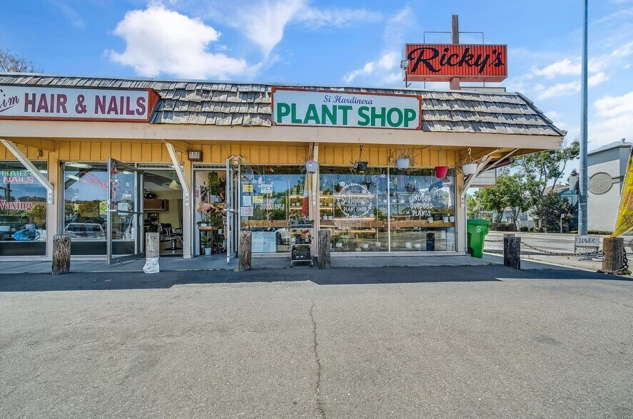 15028 Hesperian Blvd, San Leandro, CA à vendre - Photo de l’immeuble – Image 3 sur 49