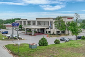 Plus de détails pour 7852 W Parkway Blvd, Tulsa, OK - Hôtellerie à vendre
