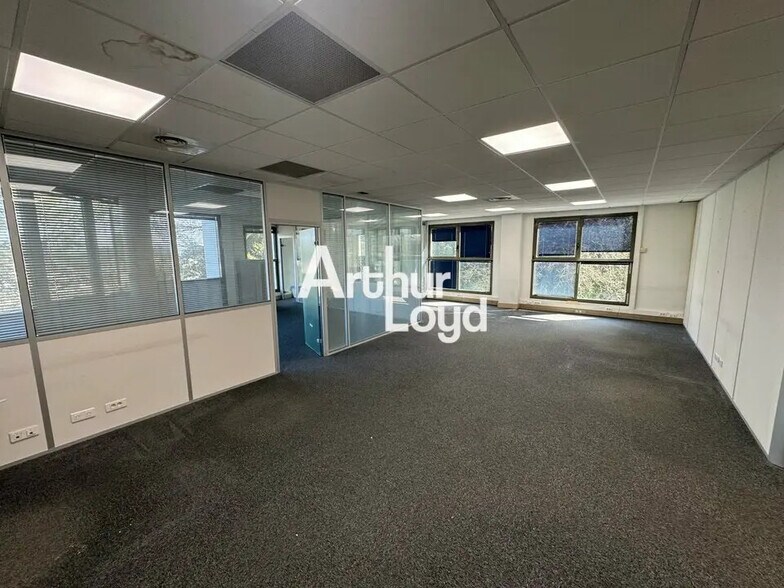 Bureau dans Valbonne à vendre - Photo intérieure – Image 3 sur 8