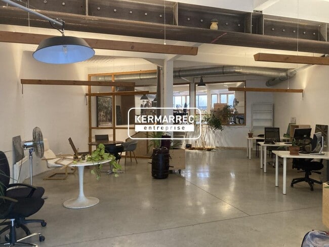 Plus de détails pour Bureau à louer