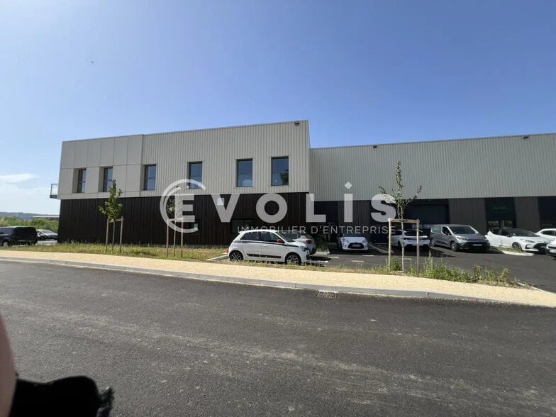 170 Rue Des Terres Bourdin, Rillieux-la-Pape à vendre - Photo de l’immeuble – Image 3 sur 9