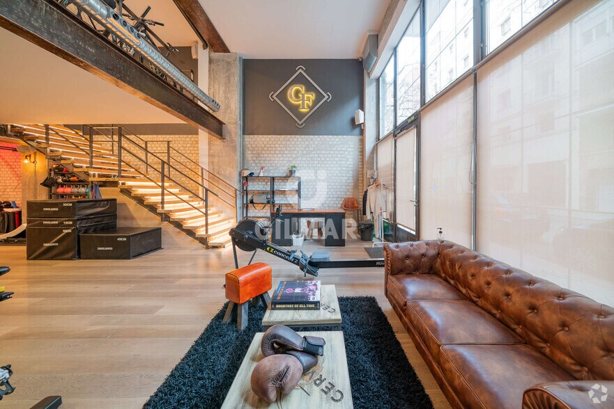 Immeuble residentiel dans Madrid, Madrid à vendre - Photo intérieure – Image 1 sur 1