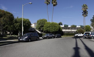 Plus de détails pour 6717 Wilkinson Ave, North Hollywood, CA - Logement à vendre