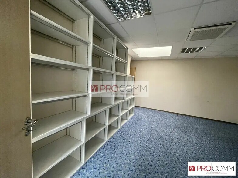 Bureau dans Chartres à louer - Photo intérieure – Image 3 sur 10