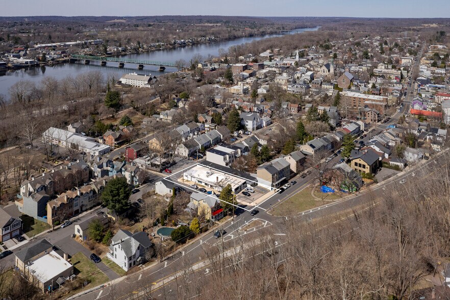99 S Main St, Lambertville, NJ à vendre - Aérien – Image 2 sur 60