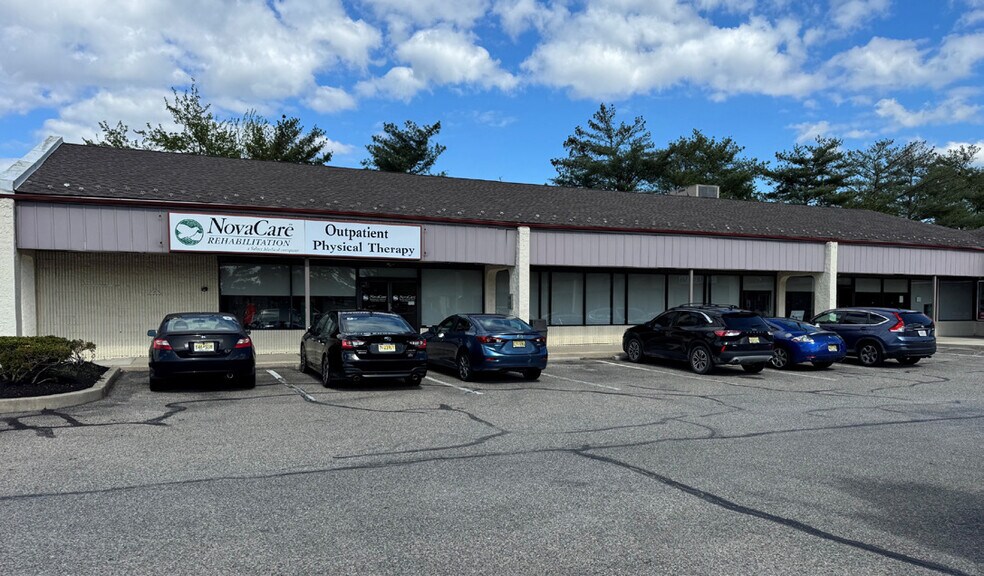 2902 Route 130, Delran, NJ à louer - Photo de l’immeuble – Image 3 sur 6