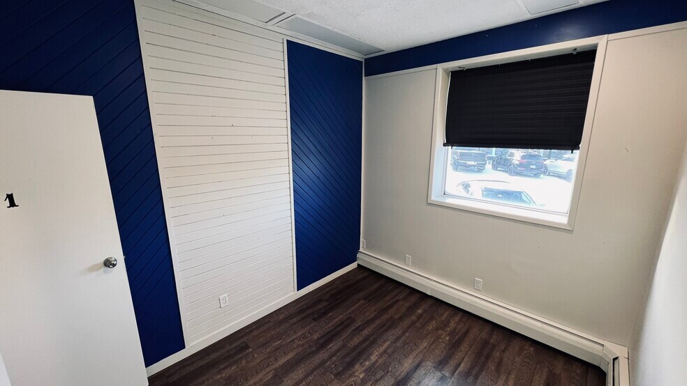 5011 50 St, Stony Plain, AB à vendre - Photo intérieure – Image 3 sur 12