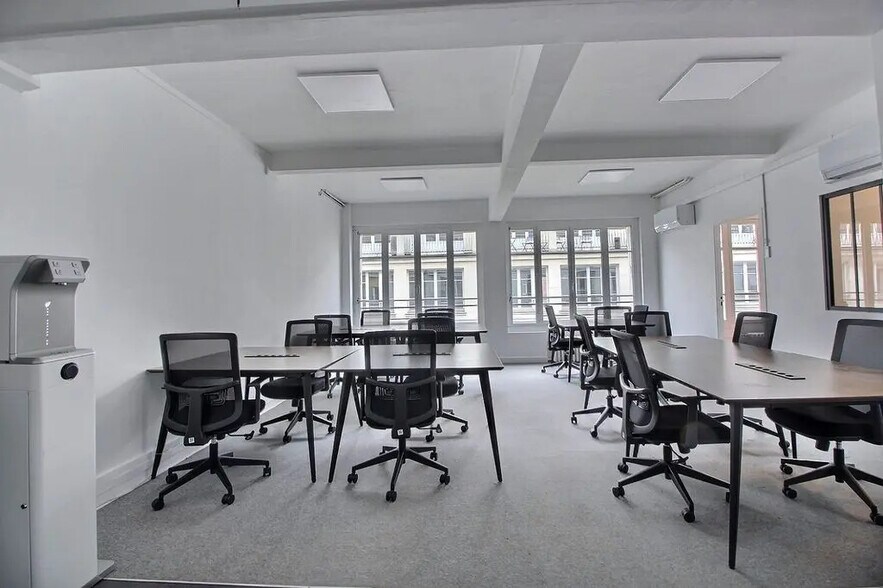 4 Cité Paradis, Paris à louer - Photo intérieure – Image 2 sur 17