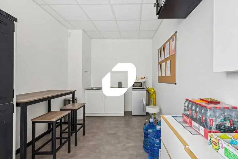 7-9 Avenue Aristide Briand, Cachan à louer - Photo de l’immeuble – Image 3 sur 16