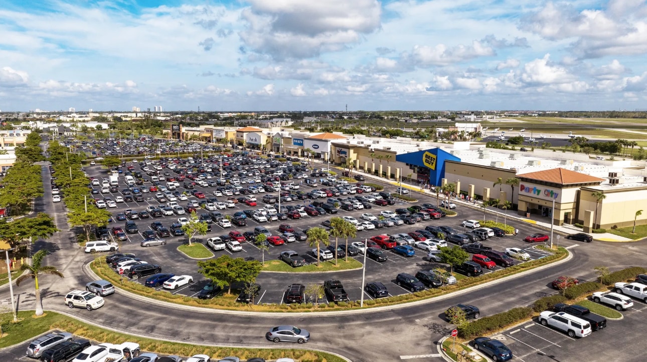 4945-5049 Cleveland Ave, Fort Myers, FL à louer Photo de l’immeuble– Image 1 sur 13