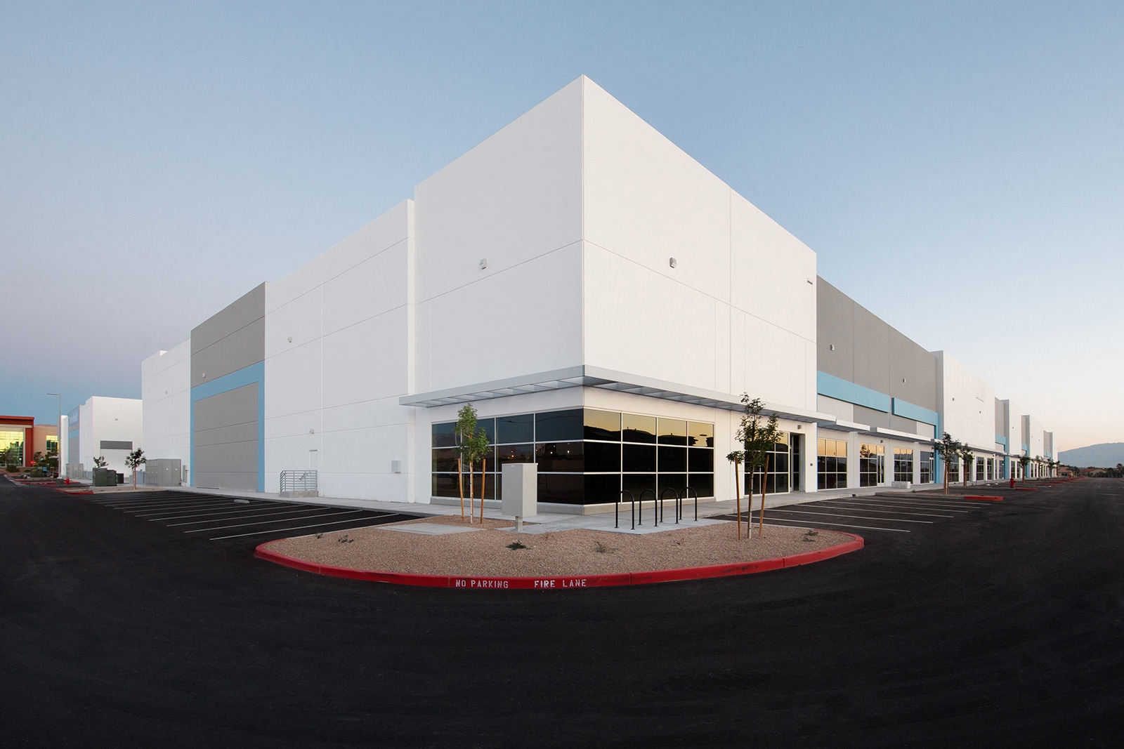 6340 S Pioneer Way, Las Vegas, NV à louer Photo principale– Image 1 sur 3