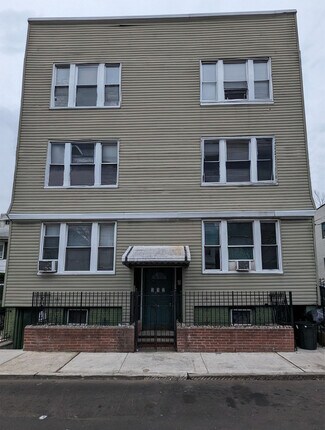 Plus de détails pour 212 Myrtle Ave, Jersey City, NJ - Logement à vendre