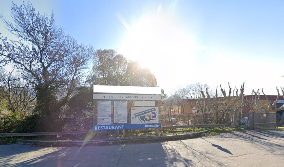 Boulevard De La Pomme, Marseille à louer - Photo de l’immeuble – Image 3 sur 3